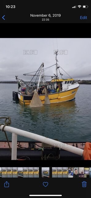 38 trawler - picture 1